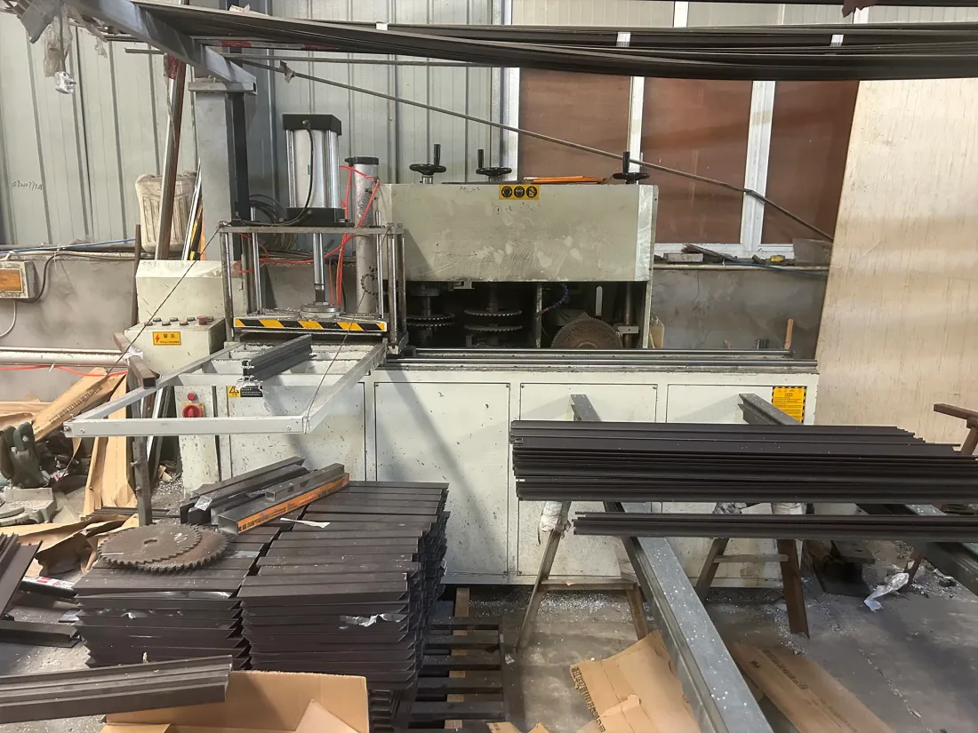 End Milling Machine